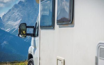 Découvrez les merveilles cachées d’une aventure en caravane : du confort au-delà de vos attentes à la liberté de découvrir le monde