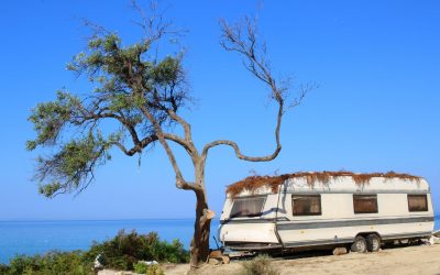 Tour à bord d’une Caravane : De l’aventure à votre porte